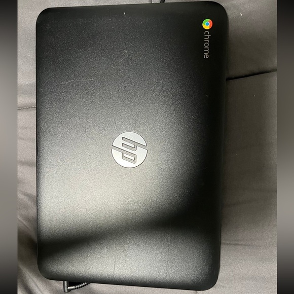 Yo Chromebook laptop - Picture 2 of 3